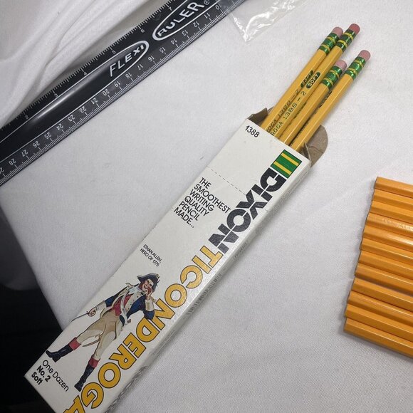 Vintage Wood Pencil No. 2 Lot Unsharpened Academic Dixon HB And Ticonderoga Soft - Picture 5 of 15